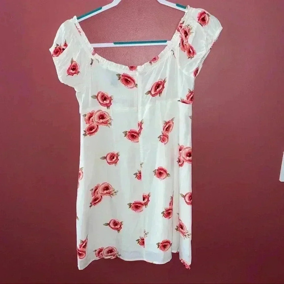 Forever 21 Rose Dress NWT - Picture 6 of 6